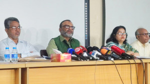 ডাকসু নির্বাচনের ব্যালট নীলক্ষেতে ছাপানোর বিষয়ে যা বললেন উপাচার্য