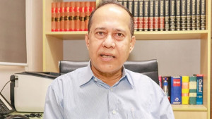 জামিন মেলেনি সাবেক সিইসি হাবিবুল আউয়ালের