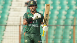 ভিসা জটিলতায় সৌম্যর আমিরাত যাওয়া নিয়ে দুশ্চিন্তা  
