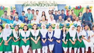 বিজ্ঞানে যুক্তিতে জমজমাট দিন