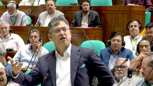 সংবিধান কখনো ‘সংস্কার’ হয় না, বরং এটি রহিত, স্থগিত বা ‘সংশোধন’ হয়: স্বরাষ্ট্রমন্ত্রী