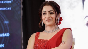 অভিনেত্রীর বাসায় বোমা রাখার হুমকি, পরে যা ঘটল