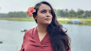 শিক্ষার্থী-নাট্যকর্মীর ঝুলন্ত মরদেহ উদ্ধার, ঢাবির শিক্ষক আটক