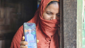 নিখোঁজ স্বজনের জন্য কষ্টবুকে অপেক্ষা