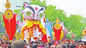 মেলায় যাই রে...