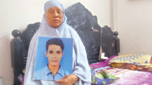 ‘ছেলেড্যা যেন একবার  বুকে ফিরে আসে’