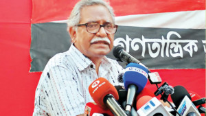 অন্তর্বর্তী সরকারের বিচার চাইলেন আনু মুহাম্মদ