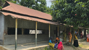 ৩২ বছর ধরে আলো ছড়ানো বিদ্যালয়টি সরকারি হয়নি
