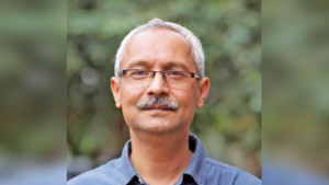 রোগীরা যেভাবে দালালের কাছে জিম্মি  
