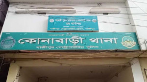 ব্যবসায়ীকে রাস্তা থেকে তুলে টাকা হাতিয়ে নেন এএসআই