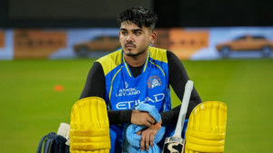 হ্যামস্ট্রিং চোটে আইপিএল শেষ চেন্নাই ওপেনার আয়ুশের