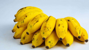 কার্বাইড দিয়ে পাকানো কলা চেনার উপায় কী