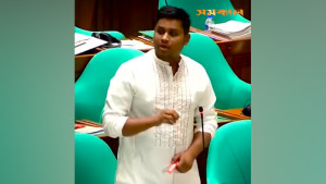 সংসদে দাঁড়িয়ে এলাকার সড়কের জন্য ‘ভিক্ষা’ চাইলেন হাসনাত আবদুল্লাহ