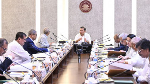 ৭ নভেম্বর সরকারি ছুটি, রাষ্ট্রীয় মর্যাদায় পালনের সিদ্ধান্ত