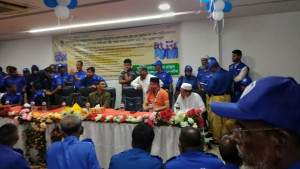 গ্রামপুলিশের মানববন্ধন, বেতন বাড়ানোসহ ৫ দফা দাবি