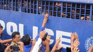 প্রিজনভ্যানের নিরাপত্তা, মানবিকতা ও দায়িত্বশীলতা