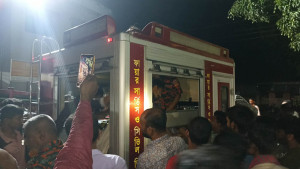 কুড়িগ্রামে ট্রাক-মাইক্রোবাস সংঘর্ষে নিহত ৩, আহত ১১