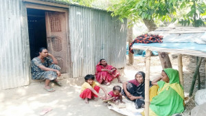 ‘মাংস দিয়ে কবে ভাত খেয়েছি মনে পড়ে না’