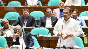 ভারী বৃষ্টিতে ক্ষতিগ্রস্ত কৃষকদের সহায়তা দেবে সরকার