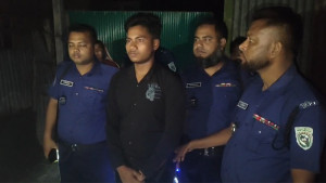 এবার প্রতিমন্ত্রীকে নিয়ে আপত্তিকর পোস্ট,  দেবীগঞ্জে যুবক গ্রেপ্তার