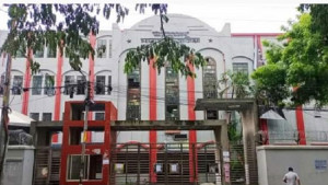 আলিয়া মাদ্রাসার হলে উঠলেন শিবিরের নেতাকর্মী