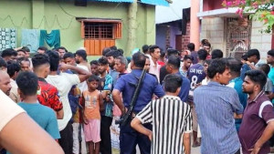 কিশোর গ্যাংয়ের দুই গ্রুপের সংঘর্ষ, আহত ১৫