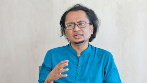 ধাপে ধাপে কমবে গ্যাসের সংকট, উন্নতি হবে বিদ্যুৎ পরিস্থিতির: তথ্য উপদেষ্টা