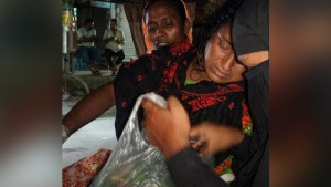 যন্ত্রণায় কাতরাচ্ছিলেন প্রসূতি, মিলল না চিকিৎসা-অটোরিকশায় সন্তান প্রসব