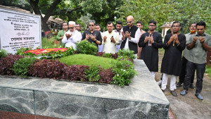 সম্পাদক গোলাম সারওয়ারকে শ্রদ্ধা ও ভালোবাসায় স্মরণ