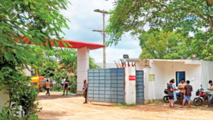 চালু হতে শুরু করেছে বন্ধ কারখানা