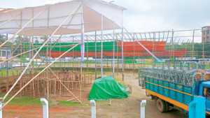 পুলিশের সাংস্কৃতিক অনুষ্ঠানে হামলা