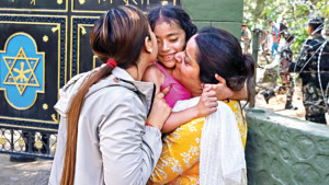 উদ্ধার ও মরদেহ শনাক্তের লড়াই