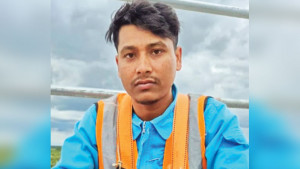 ‘আমি শুধু ছেলের  লাশটা জড়িয়ে  ধরতে চাই’
