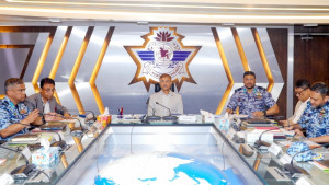 বিমান চলাচলের হুমকি ও ঝুঁকি মোকাবিলায় সভা