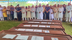 সৌদি আরবে অগ্নিকাণ্ডে নিহত নওগাঁর ৭ জনের জানাজা একসঙ্গে অনুষ্ঠিত