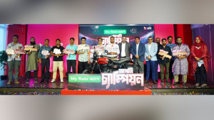 বিশ্বকাপ উপলক্ষে পুরস্কার পেলেন রবির চার ক্যাম্পেইনের ২৬ বিজয়ী