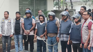 উত্তরায় পাম্পের সোয়া কোটি টাকা লুটের সঙ্গে জড়িতরা পেশাদার ডাকাত: ডিবি