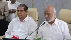 স্থানীয় সরকার নির্বাচন সাংবিধানিক নিয়মেই হবে: ড. মঈন খান