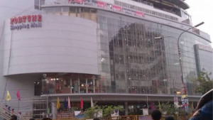 মালিবাগে পকেটে ইয়াবা দিয়ে ব্যবসায়ীকে ফাঁসানোর অভিযোগ