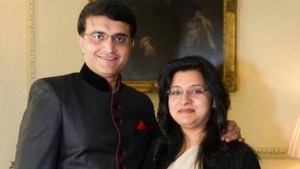 সৌরভ গাঙ্গুলী ও তার স্ত্রীকে প্রাণনাশের হুমকি, থানায় অভিযোগ