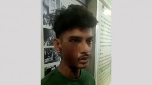 হাটহাজারীতে যুবককে ধাওয়া করে গুলি