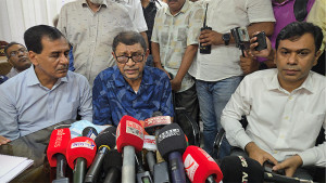 বিনা চিকিৎসায় আর কারও মৃত্যু দেখতে চাই না: স্বাস্থ্যমন্ত্রী