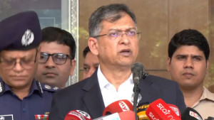 মাদক চোরাচালান, সন্ত্রাস ও চাঁদাবাজির বিরুদ্ধে বিশেষ অভিযান: স্বরাষ্ট্রমন্ত্রী