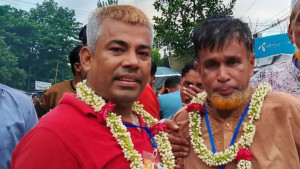 ইমাম-মুয়াজ্জিনের থেকে অর্থ আদায়ের অভিযোগ, বিএনপির ২ নেতাকে অব্যাহতি