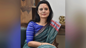 মহুয়া মৈত্রের বিরুদ্ধে গ্রেপ্তারি পরোয়ানা
