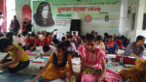 শিশুদের রং-তুলির আঁচড়ে শুরু সুলতান উৎসব