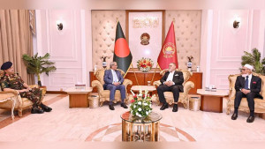 নির্বাচন কমিশনের ভাবমূর্তি ও জনআস্থা সমুন্নত রাখার আহ্বান রাষ্ট্রপতির