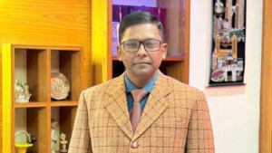 যৌন হয়রানি ও দুর্নীতির দায়ে রাবি অধ্যাপক প্রভাস কুমার চাকরিচ্যুত