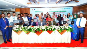 দক্ষ উদ্যোক্তা গড়তে মার্কেন্টাইল ব্যাংকের প্রশিক্ষণ, সনদ বিতরণ