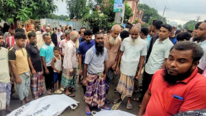 বগুড়ায় বাসচাপায় নিহত বেড়ে ৭ 